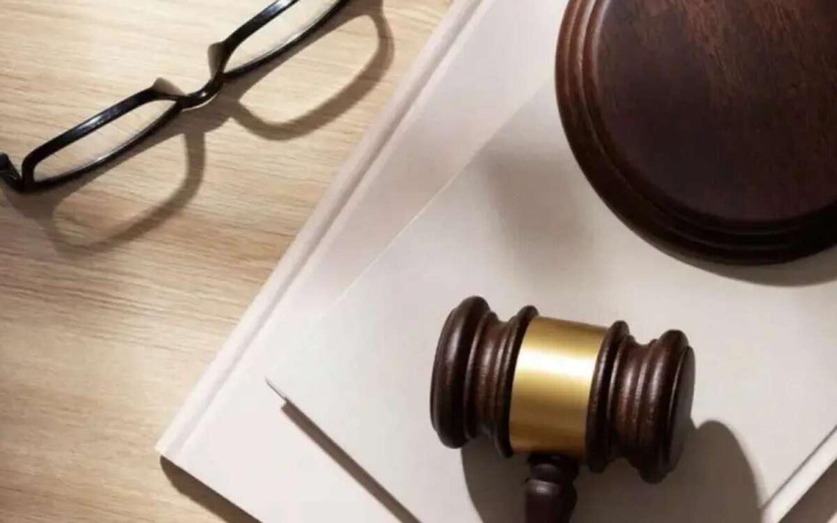    Мажоритарий «Белстройтранса» добился исключения партнера из общества Иллюстрация: нейросеть «Шедеврум»