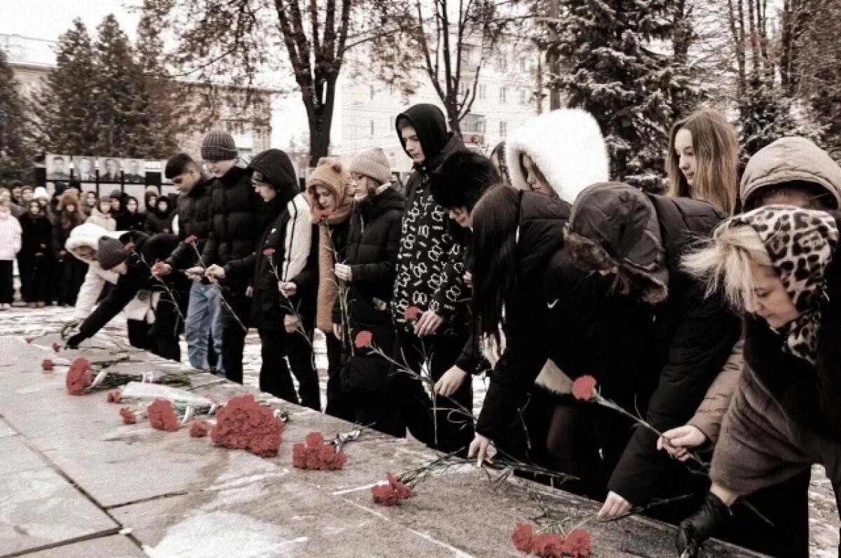    В Новомосковске отмечают 84-ю годовщину освобождения Сталиногорска