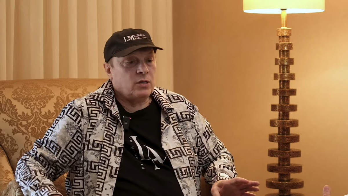 Андрей Разин. Фото: YouTube / @andreyrazinlaskoviymay