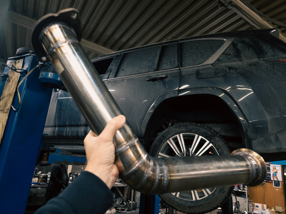 Удаление сажевого фильтра Lexus LX500d: Иготовление даунпайпа, Чип-тюнинг Stage 1, отключение EGR