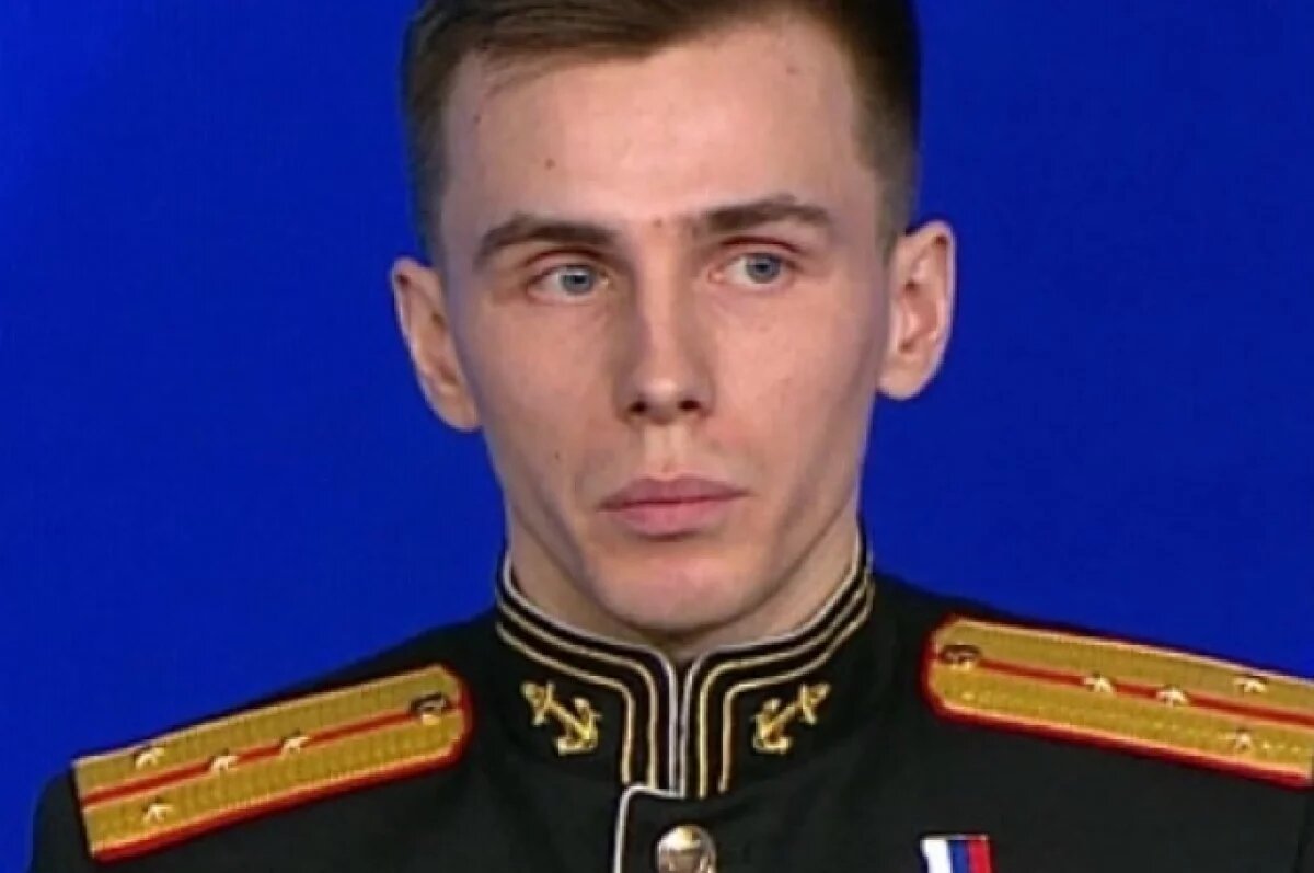    Герой принял участие в круглом столе Экспертного института социальных исследований «Россия — страна героев»