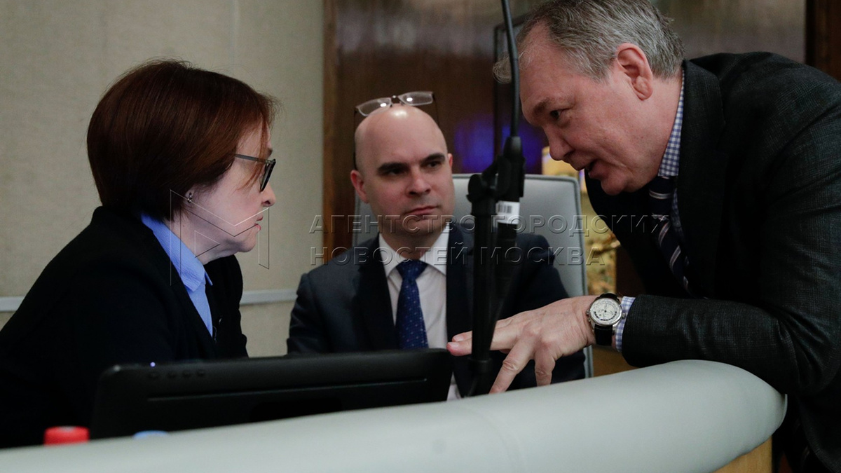 Существенно снизить ключевую ставку