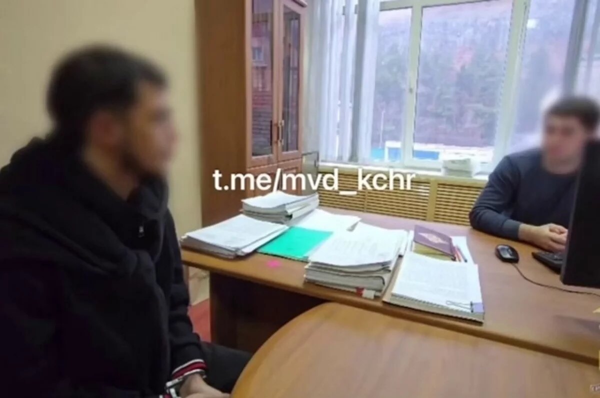    Житель КЧР в интересах вербовщиков сжёг три иномарки, ущерб превысил 1 млн