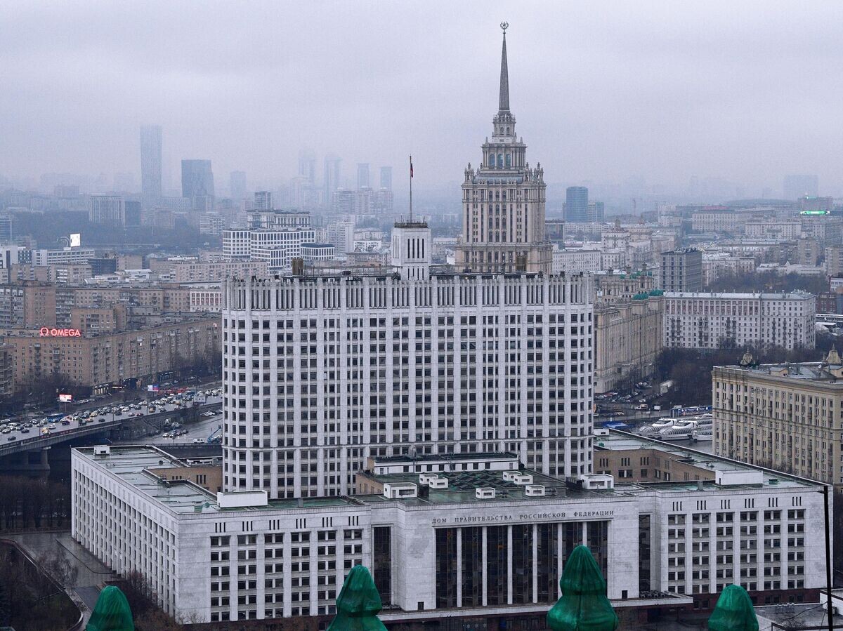    Здание правительства РФ © РИА Новости . Алексей Майшев