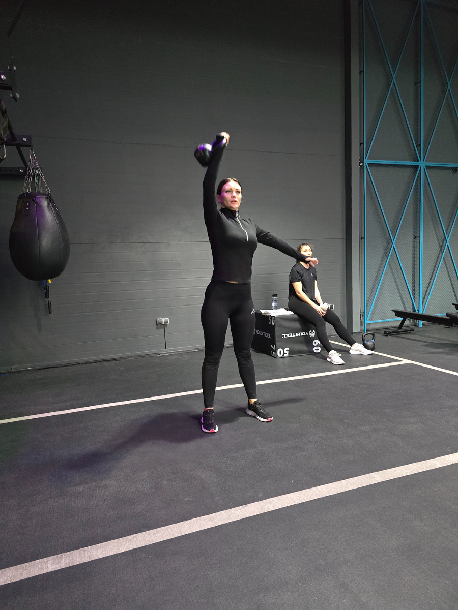 Марина , за 3,5 месяца минус 11 кг . Упругие подкаченные ноги и ягодицы получили! 