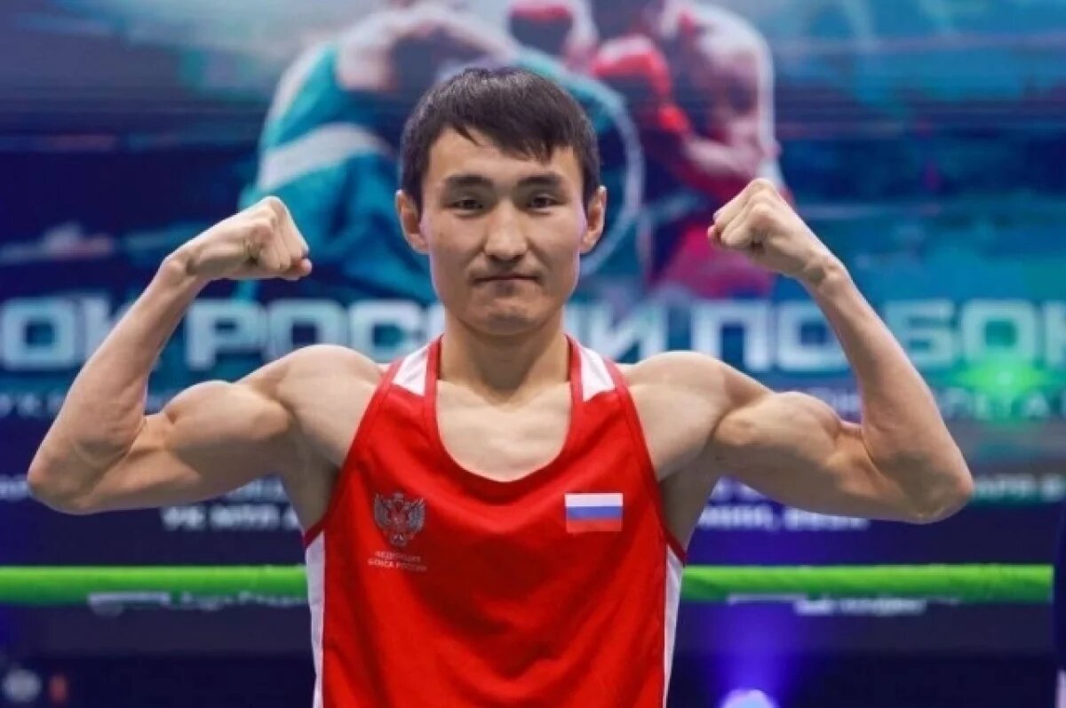    Боксёр из Бурятии будет бороться с двукратным Олимпийским чемпионом в Дубае