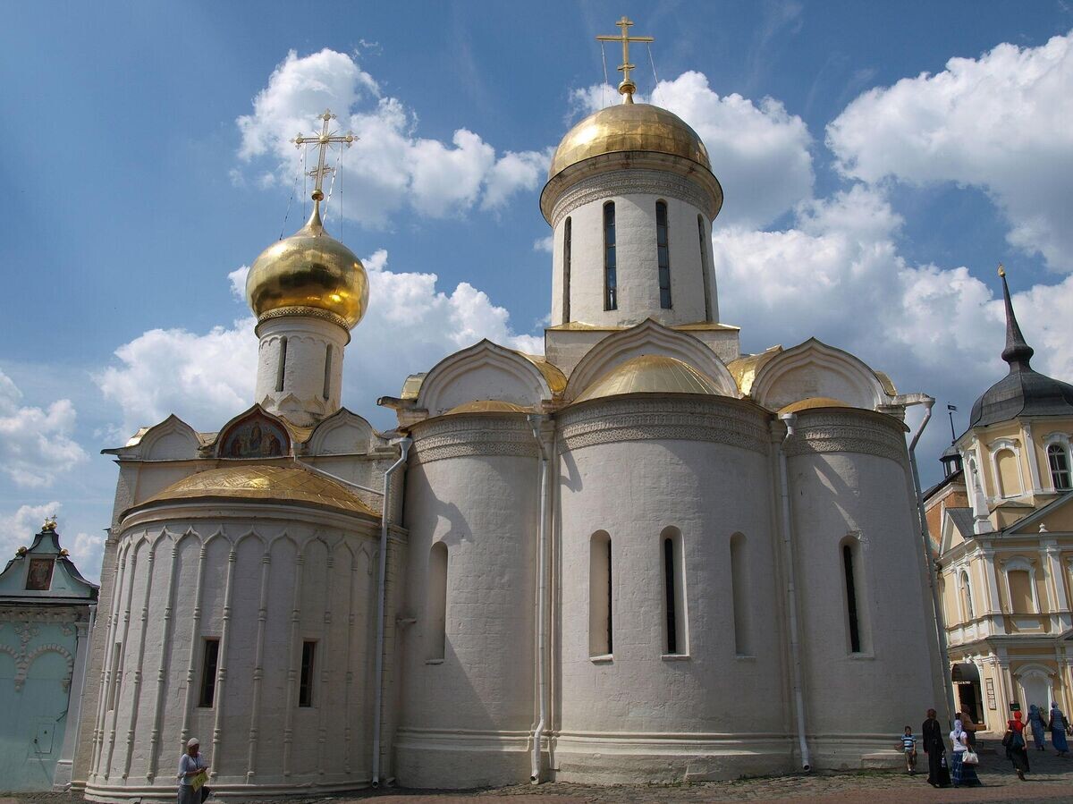    Троицкий собор Троице-Сергиевой лавры | CC BY-SA 3.0 / Vicpeters / The Trinity Cathedral Troitse Sergiyeva Lavra