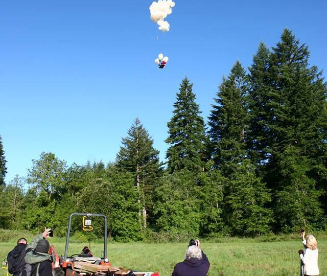 60-летний американец устроил себе полёт на воздушных шарах