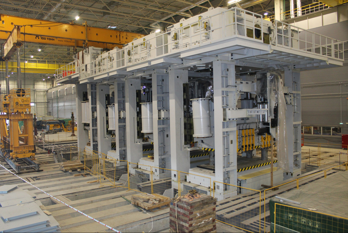 Монтаж оборудования с участием китайских шеф-инженеров