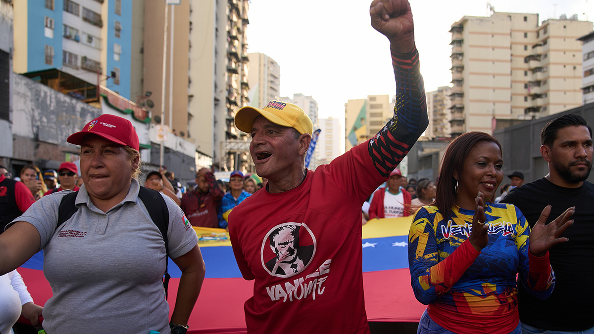   Ariana Cubillos / AP