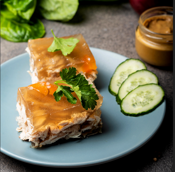 Но у Васильева холодец не такой. Источник https://resizer.mail.ru/p.