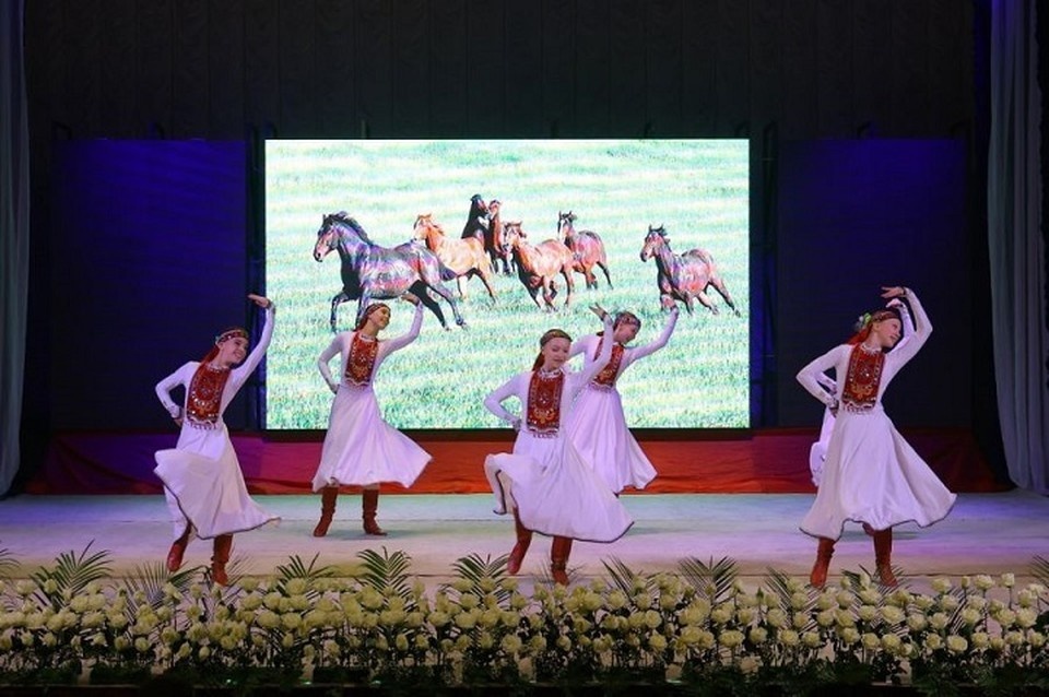    Для артистов партнеры подготовили специальную программу. Фото: Департамент информационной политики региона