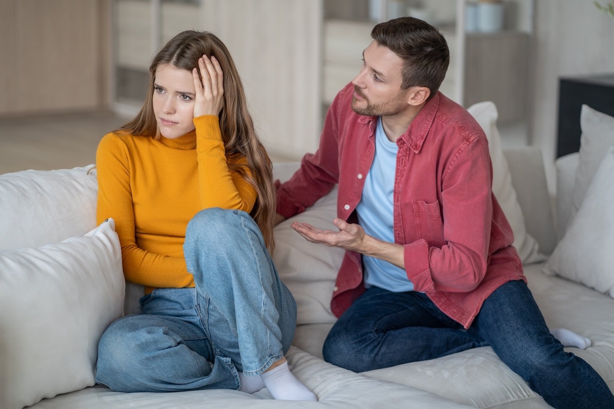     Как сохранить равновесие (и брак), если муж тебя бесит: 5 полезных советов