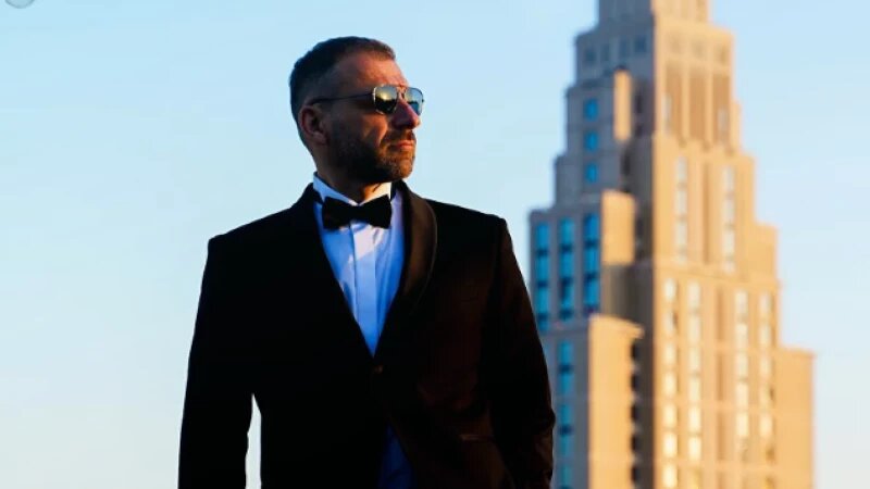     В Барнаул прилетит долларовый миллиардер Игорь Рыбаков. Личный сайт Игоря Рыбакова