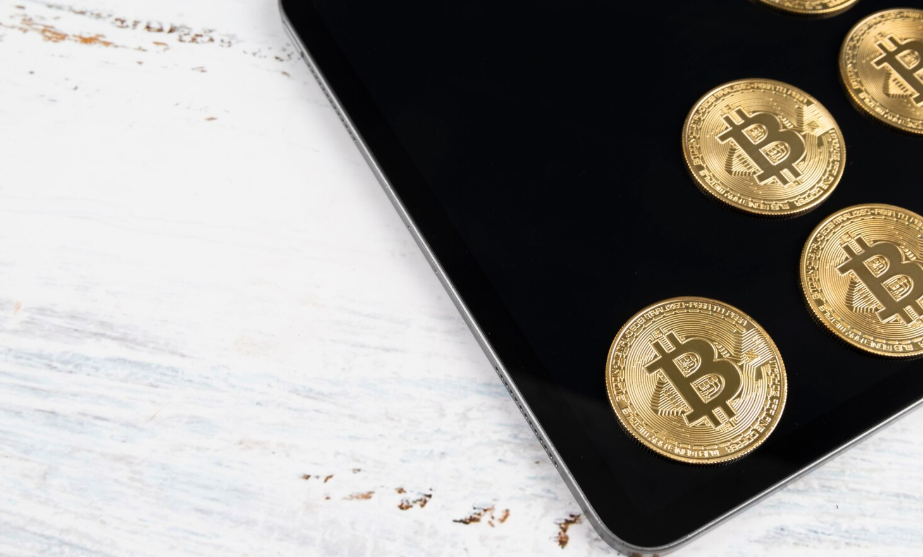 Рынок покупки криптовалюты в России в 2025 году: много способов, разный уровень риска и один главный вопрос — где безопасно