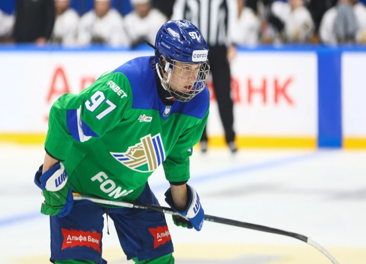     Жаровский вошёл в топ-5 лучших проспектов «Монреаля» по версии The Hockey Writers