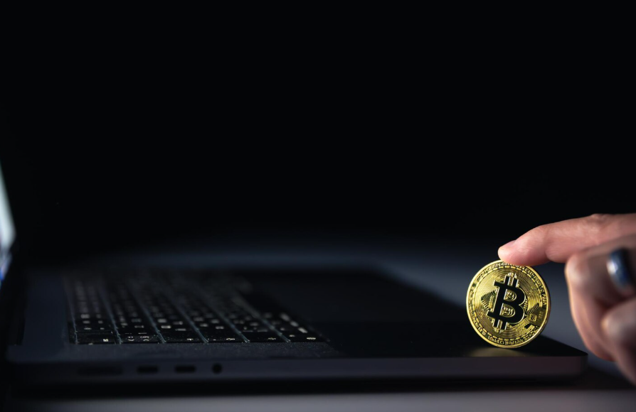 Покупка крипты в России в 2025: быстро, но только по правильной схеме