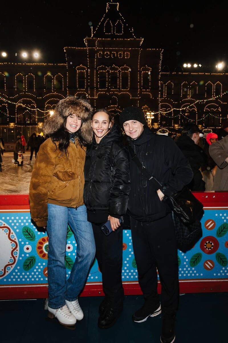    Keep Looking, кип лукин, ГУМ-каток, Ксения Шипилова, IOWA, Ольга Карпуть, Ксения Соловьева