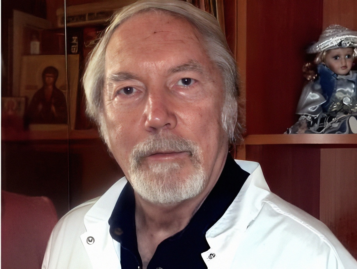 Андрей Гнездилов.