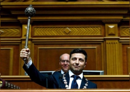    «Директор Украины». Как и почему Зеленский использует фактор времени?