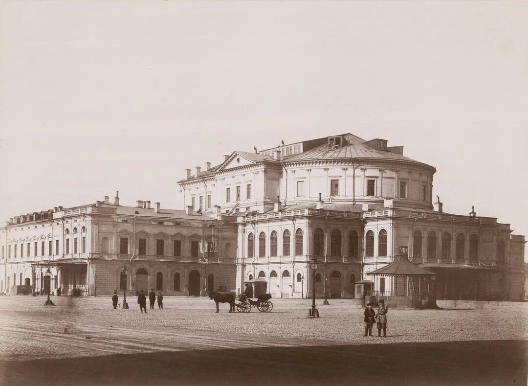 Театральная площадь: 1873–1800 года