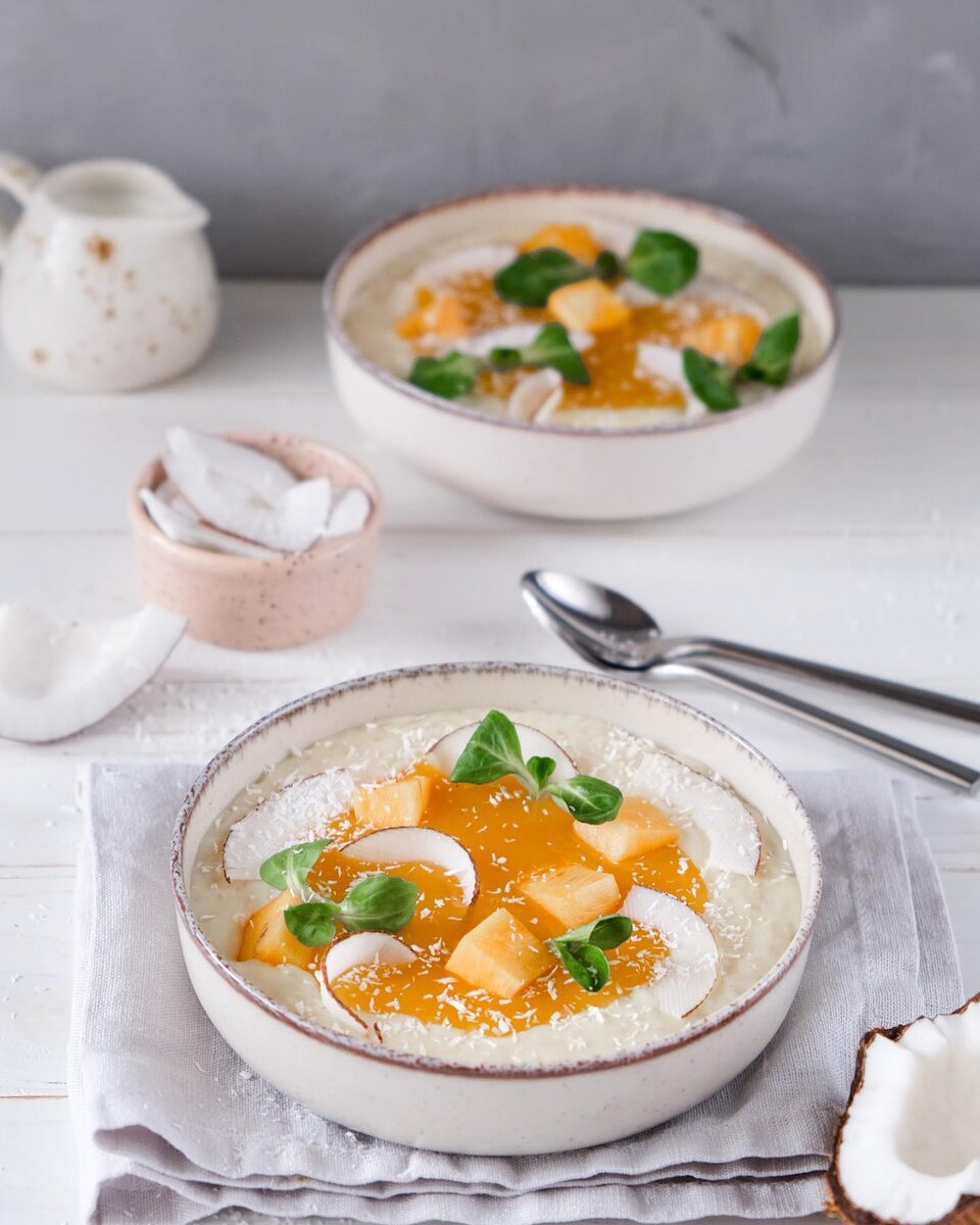 Пудинг из риса с кокосово-кремовой Англез и манговое конфи 🍚 РЕЦЕПТ