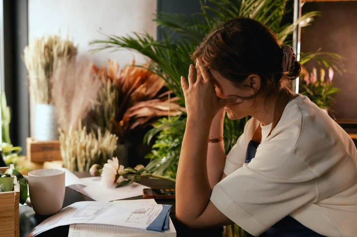 «Свекровь экономит на внучке и попрекает ее каждой копейкой»