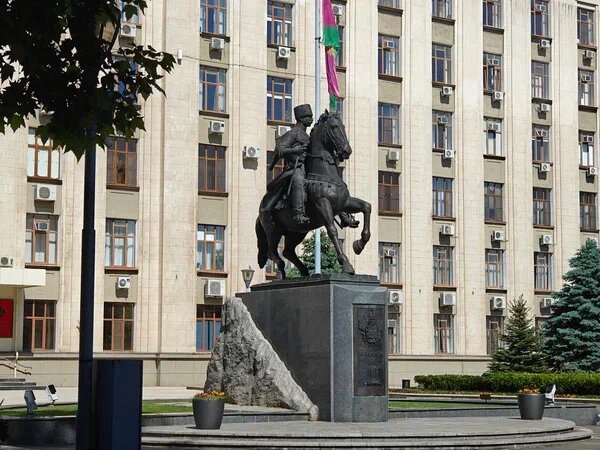 Кондратьев подписал распоряжение об отсрочке арендной платы для аграриев