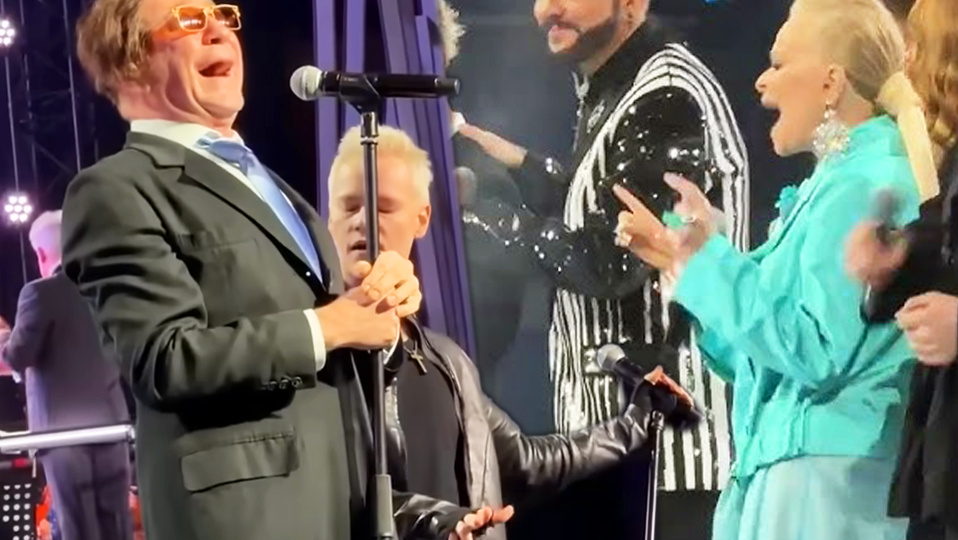 Видели новости про гонорары звёзд в декабре? Вот моё мнение по этому поводу