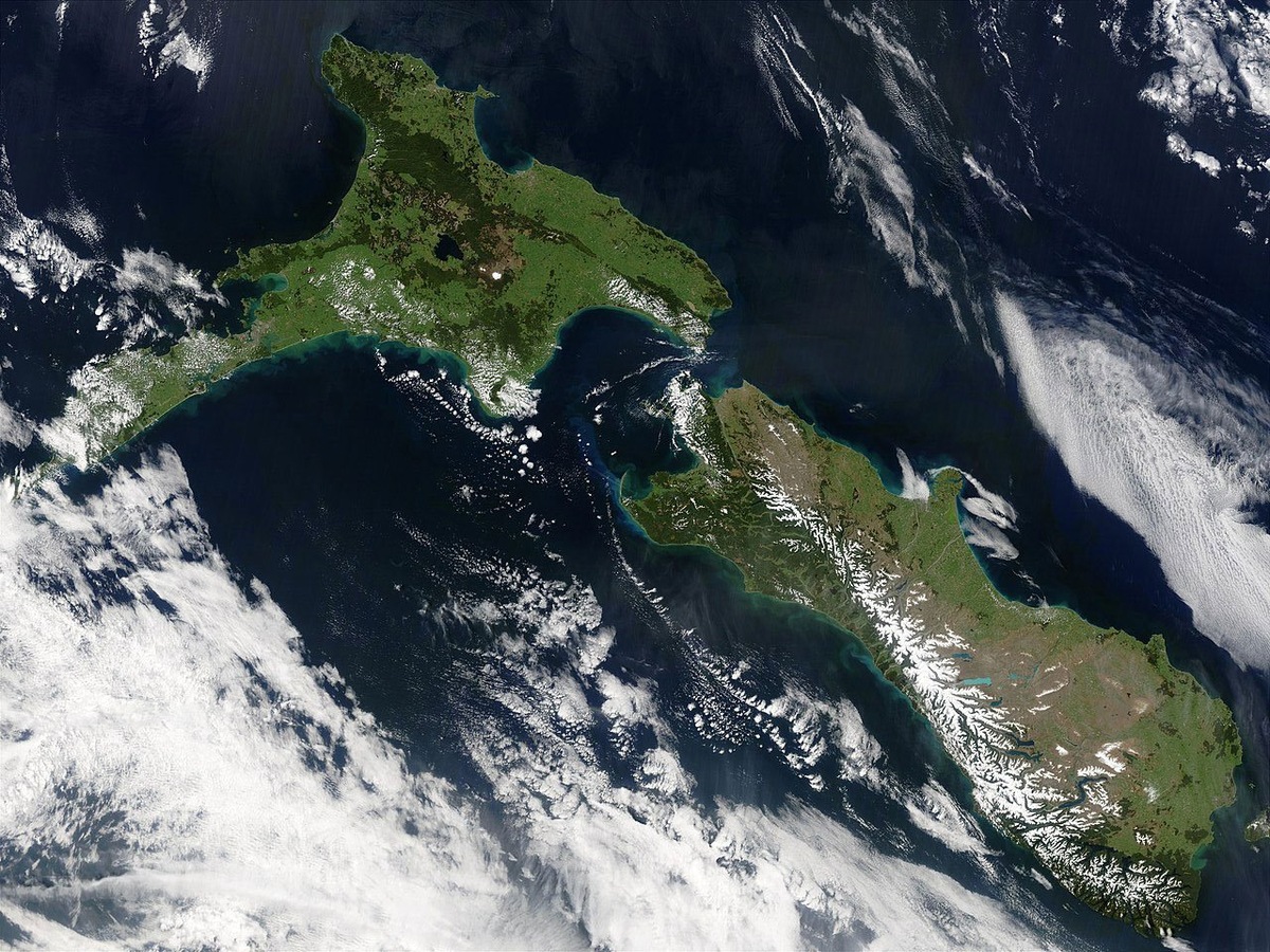    Вид на Новую Зеландию из космоса. Источник изображения: wikipedia.org