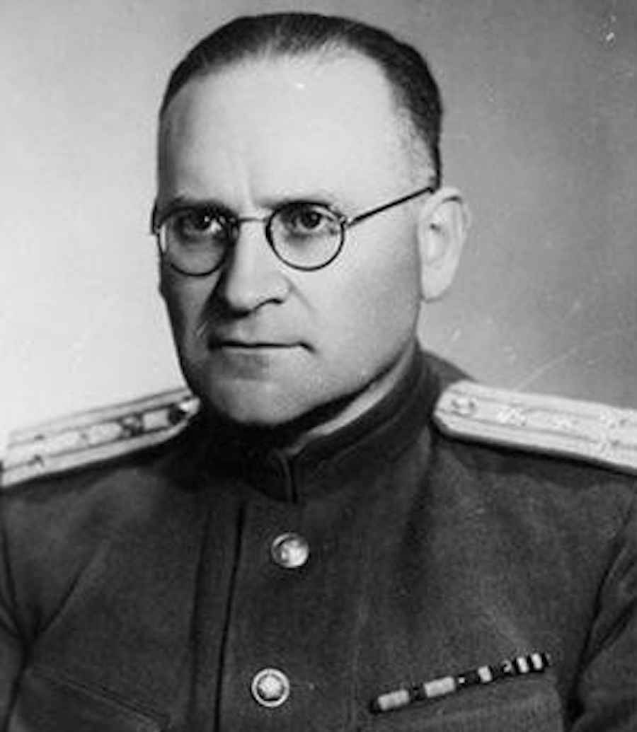 Александр Минц