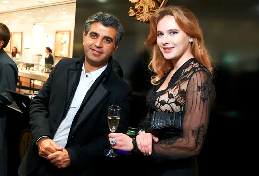 на фото Анна Горшкова и Шалва Муселиани