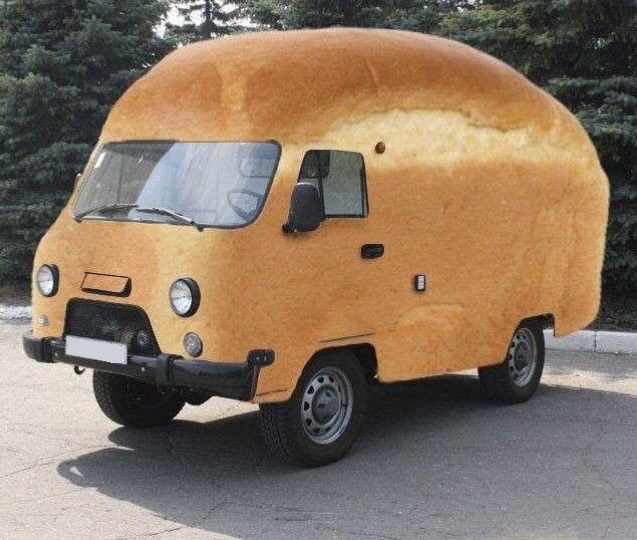 УАЗ-452 («Буханка»): откуда взялся странный дизайн и почему эта машина до сих пор не ушла на пенсию