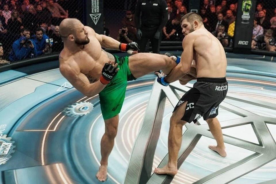    Бой Молдавского и Штыркова был соглавным событием вечера. Фото: пресс-служба «Архангел Михаил»