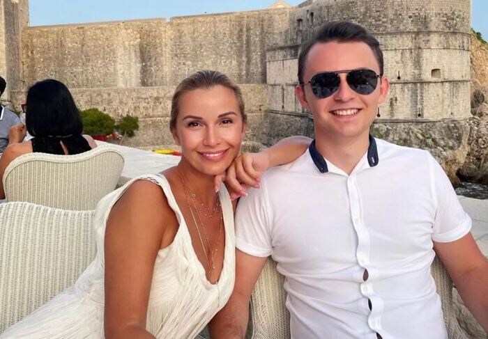 Счастливы вместе.