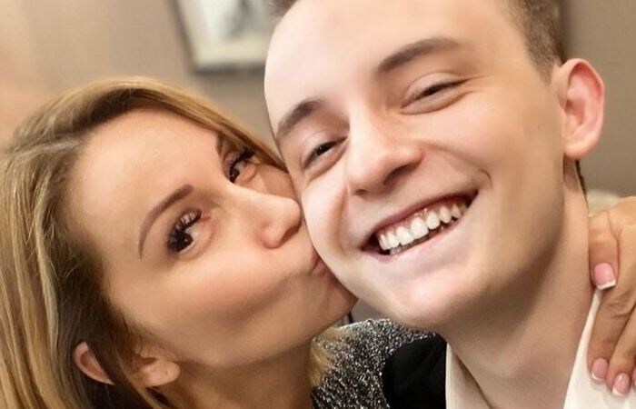 Комплексы из-за роста - это у Орловых семейное.