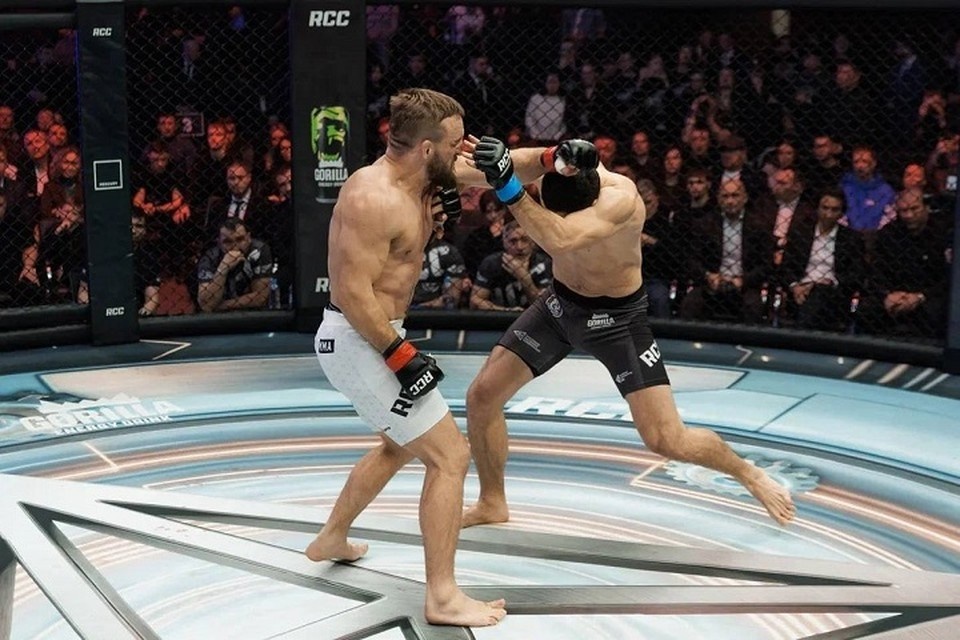    Поединок стал главным событием RCC 24. Фото: пресс-служба «Архангел Михаил»