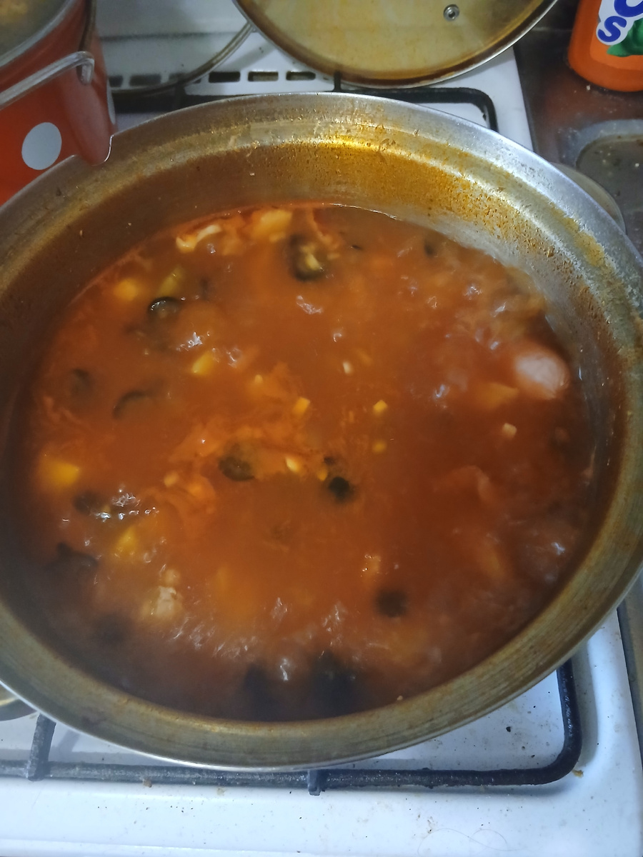 Эпохальное событие,  я сварила солянку)