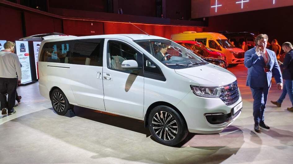 Микроавтобус Sollers SF1