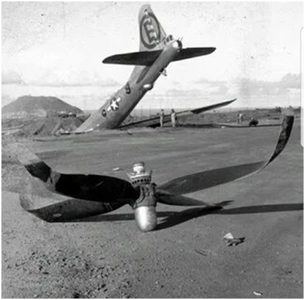 Подбитый Б-29. Фото из открытых источников.