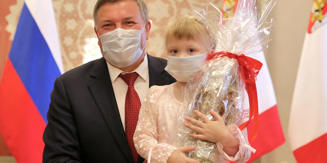 Пятилетняя девочка из Вологды спасла младшего из пожара