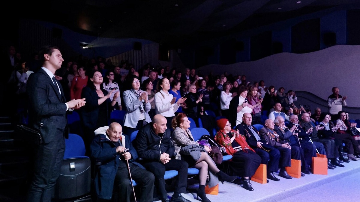    Гости вечера, приуроченного к 84-й годовщине Битвы под Москвой. Источник фото: пресс-служба Дома Москвы в Ереване.