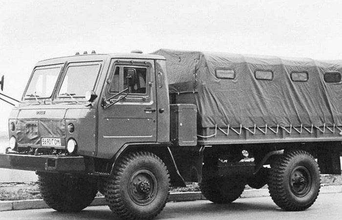 Стали искать замену.