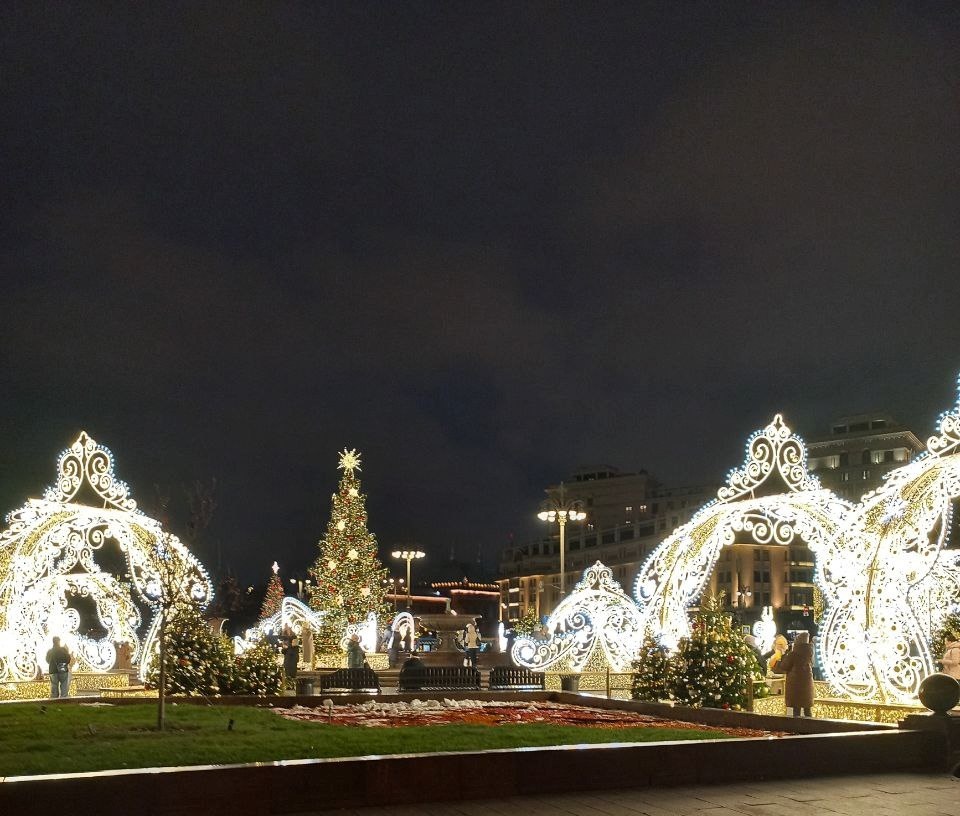 в это же время в прошлом году в Москве