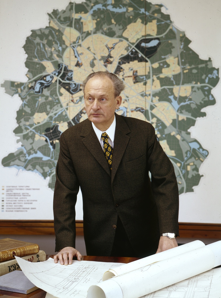    Главный архитектор и руководитель проекта Генерального плана развития города Москвы, академик Михаил Васильевич Посохин. 1973 / Н. Рахманов / РИА Новости