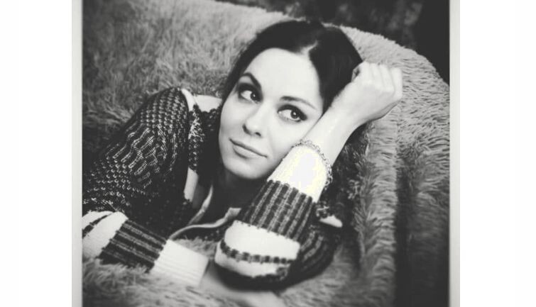 Трудно поверить, но в юности Марина была очень недовольна своей внешностью