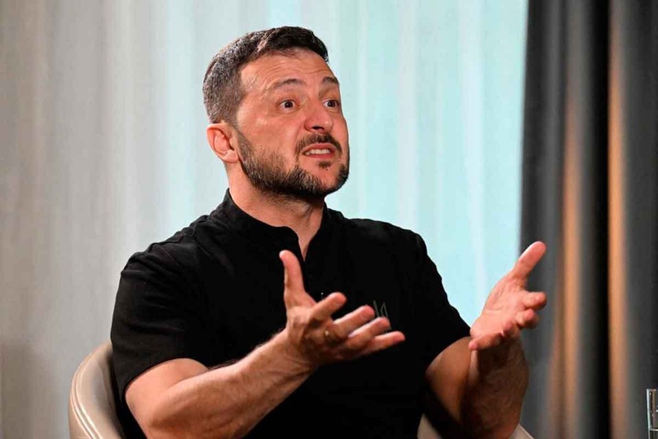    Зеленский заявляет о готовности к выборам, если Европа и США подстрахуют REUTERS