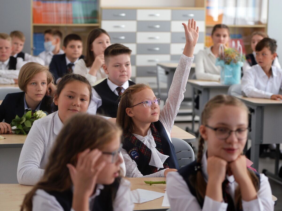    Ученики в классе | © РИА Новости / Павел Лисицын