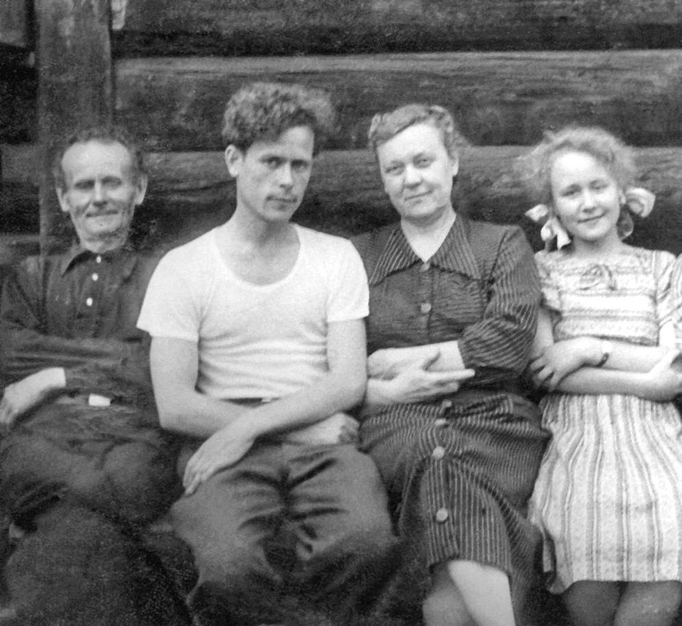    Семья Урусовых. Фото предоставлено Ивано-Матренинской детской клинической больницей.