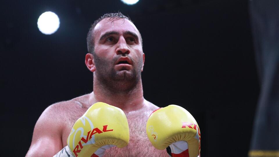     Боксер Гассиев завоевал титул регулярного чемпиона мира WBA в тяжелом весе ИЗВЕСТИЯ/Зураб Джавахадзе